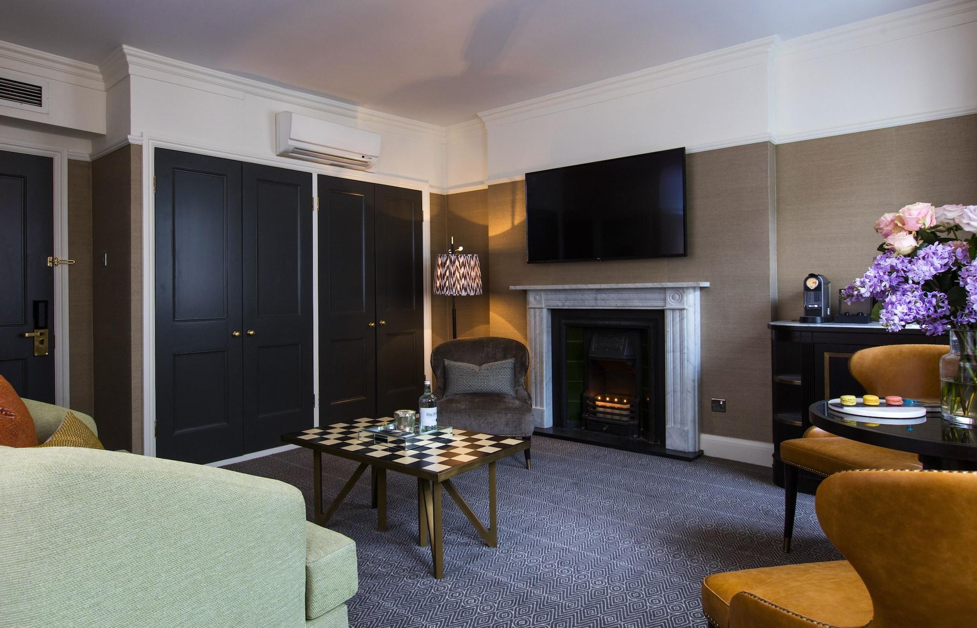 The Academy - Small Luxury Hotels Of The World Londýn Exteriér fotografie A suite at the hotel